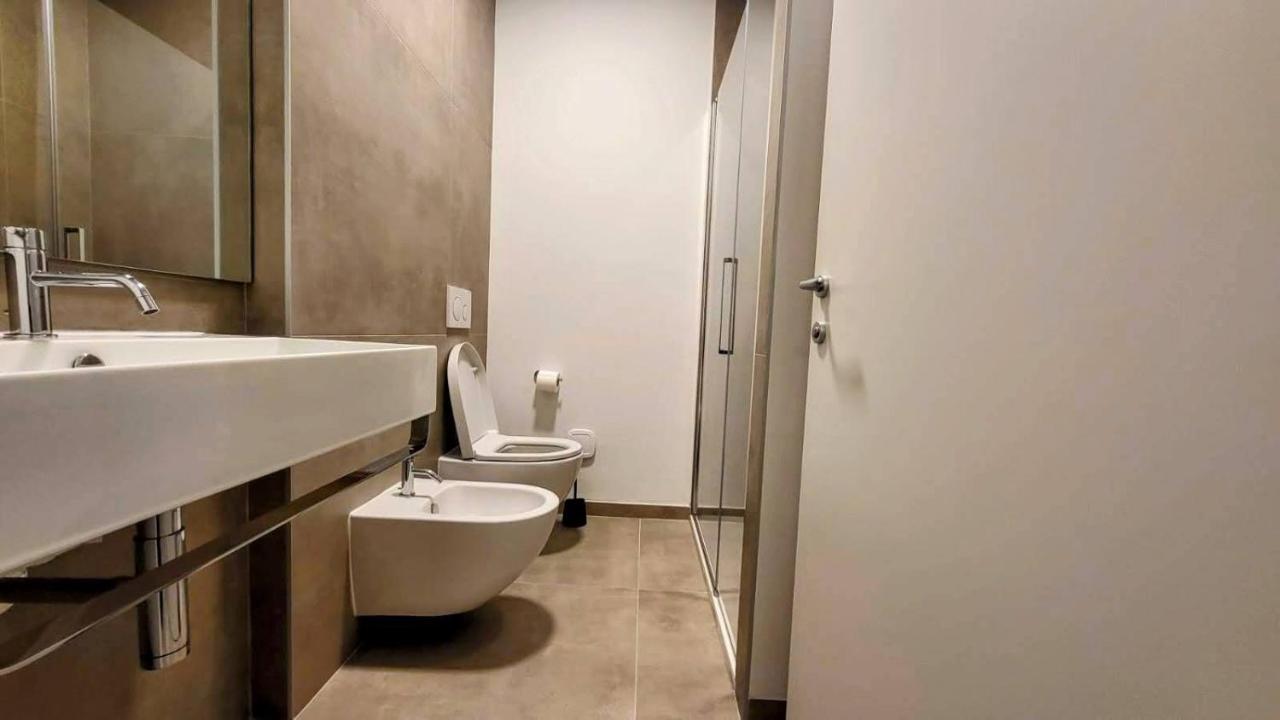 Bertiera Rooms Bologna Buitenkant foto