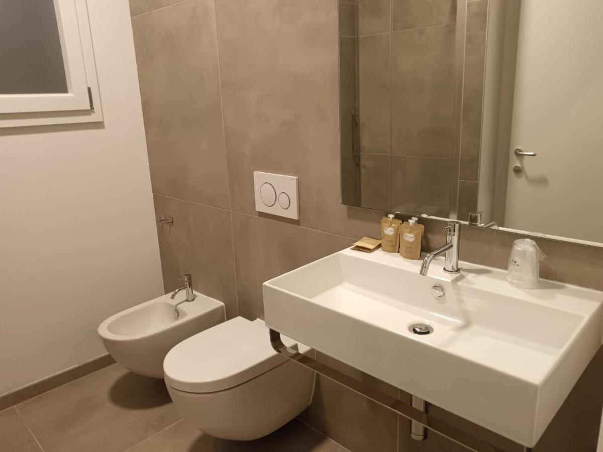 Bertiera Rooms Bologna Buitenkant foto